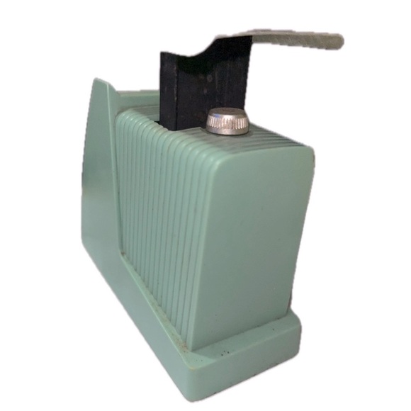 Vintage Triner Model 401 Postal Scale 1963 Rates Metal Green Plastic Post Office - Picture 5 of 9